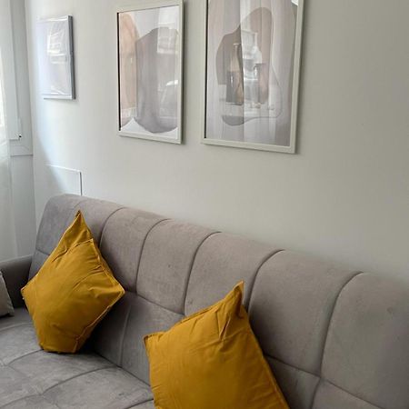 Exyca Metropolitano Apartment Madrid Exterior photo